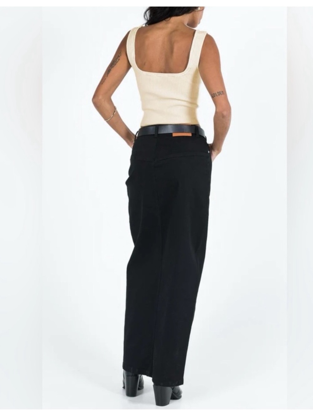 NWT • PRINCESS POLLY • Black Front Slit Denim Maxi Skirt • NEW WITH TAGS - Picture 3 of 10